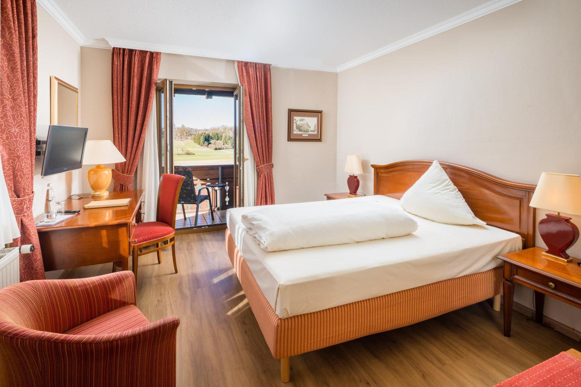Hotel-Gasthof Huber Ebersberg Εξωτερικό φωτογραφία