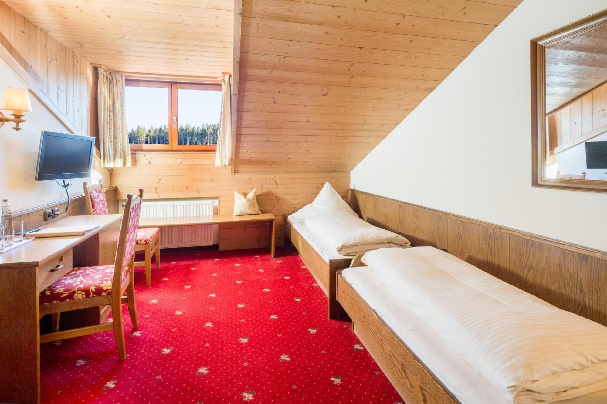 Hotel-Gasthof Huber Ebersberg Δωμάτιο φωτογραφία