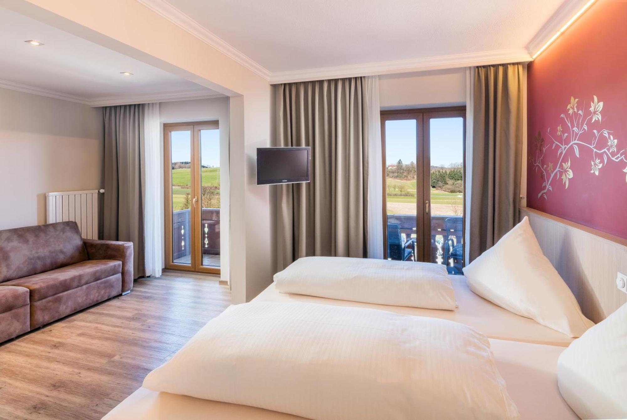 Hotel-Gasthof Huber Ebersberg Εξωτερικό φωτογραφία