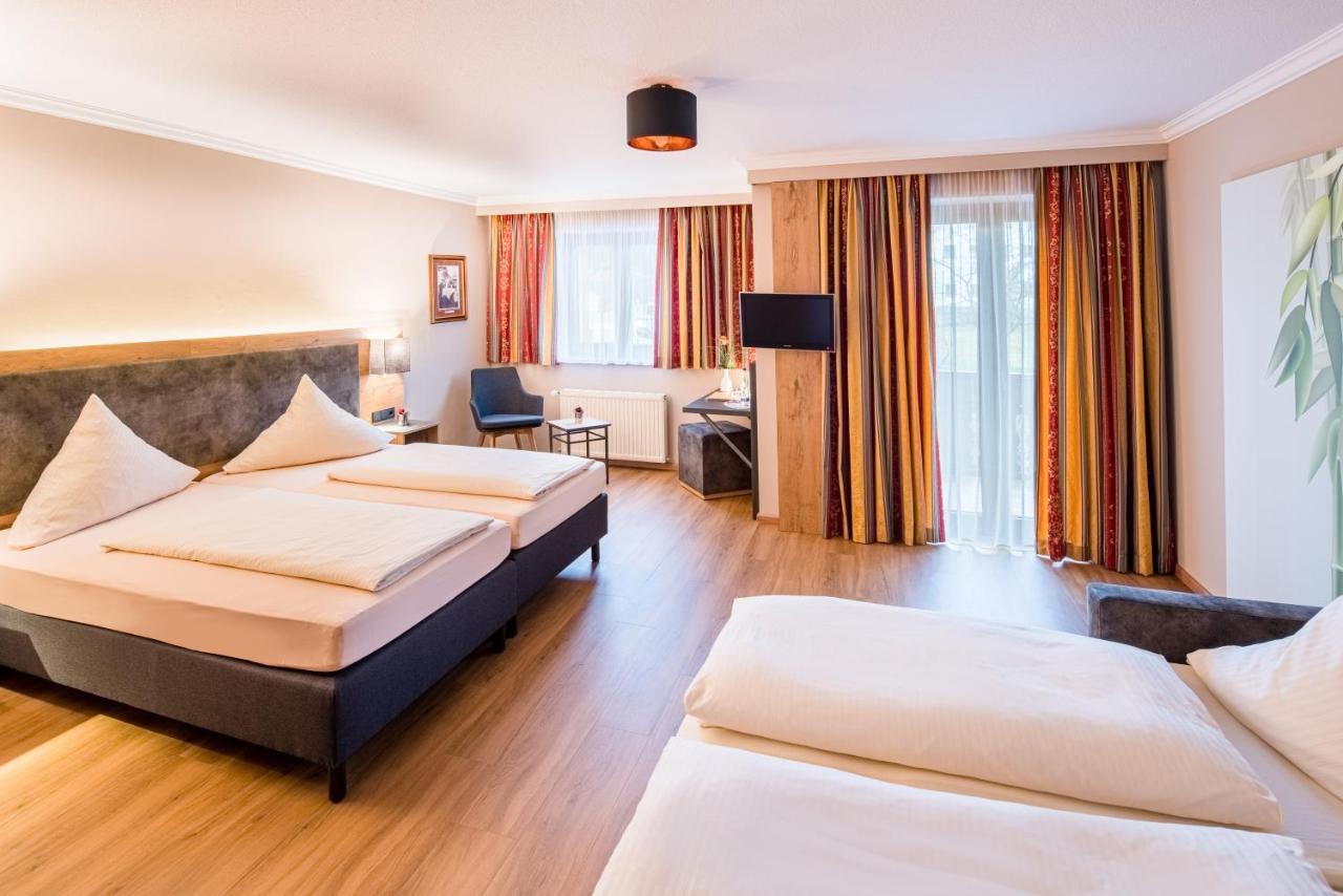 Hotel-Gasthof Huber Ebersberg Εξωτερικό φωτογραφία